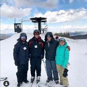 Roxy mint colored snowboarding jacket